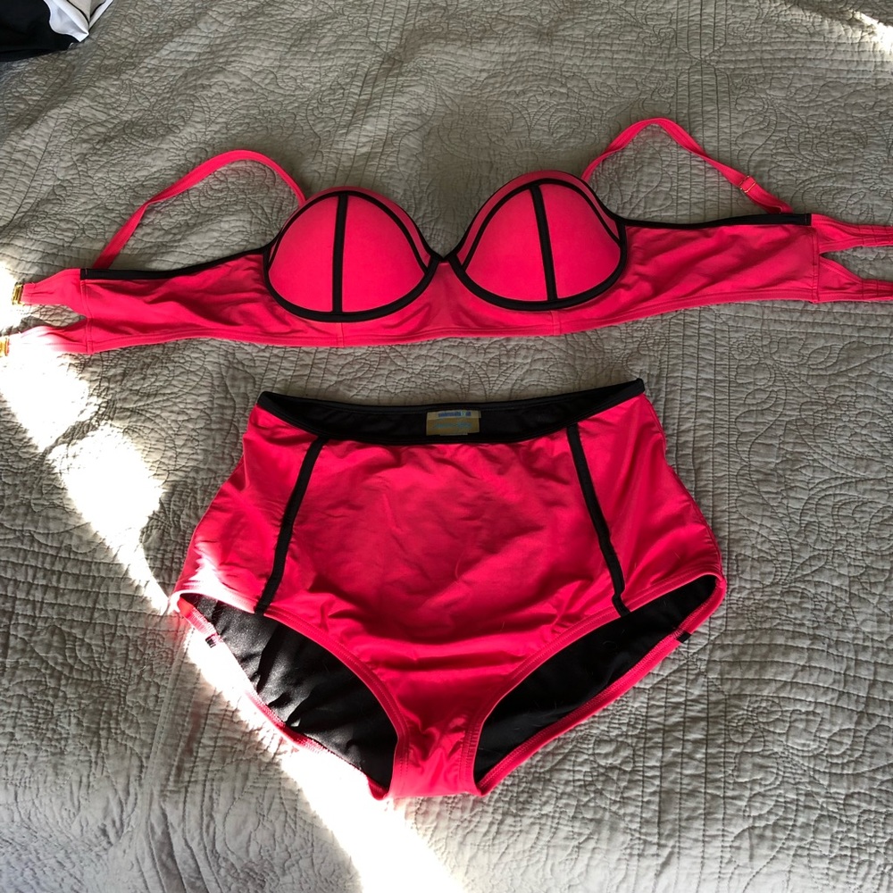Red high-waisted bikini